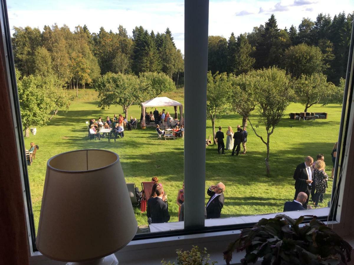 Stornasets Pensionat Och Vandrarhem Sundsvall Esterno foto