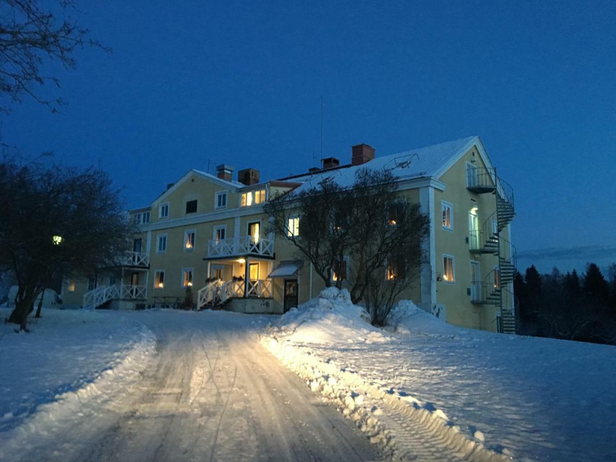 Stornasets Pensionat Och Vandrarhem Sundsvall Esterno foto
